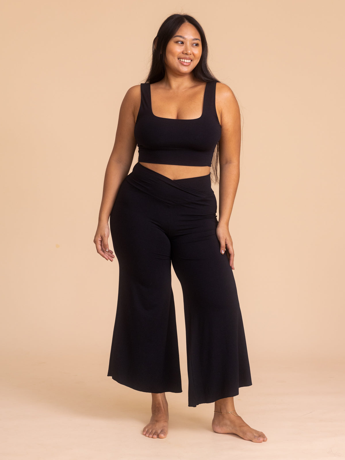 Alora Flare Pant - Black Onyx
