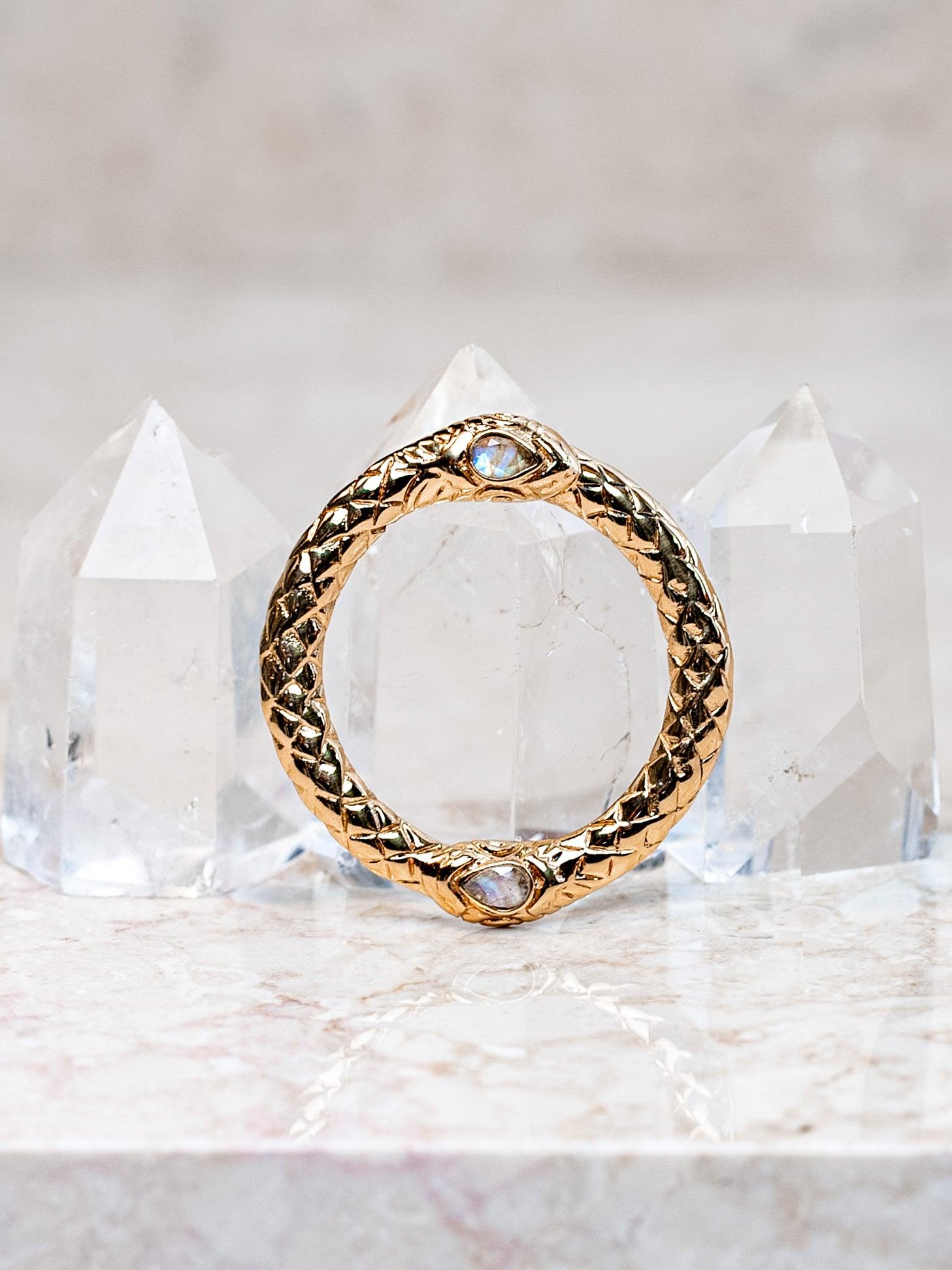 Serpent Medallion ROYAL CODES